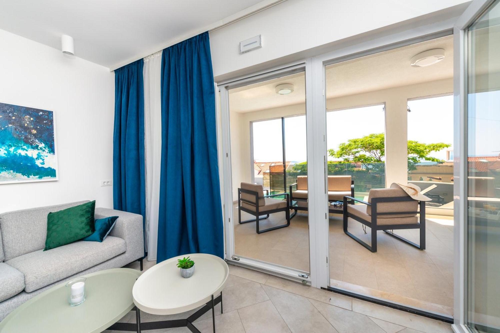 Apartments Villa Poco Loco Mlini Room photo